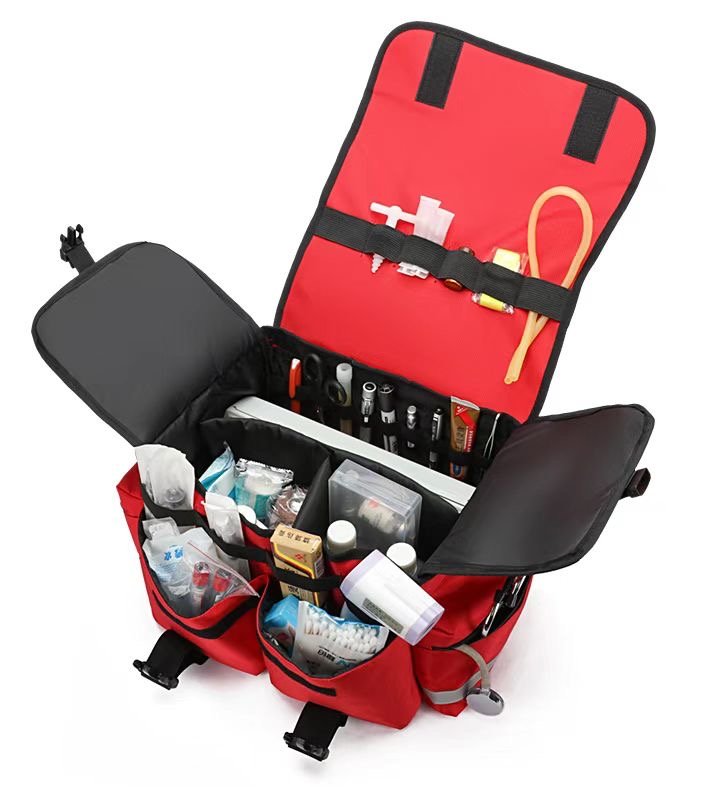 First Aid Handbag - Image 4